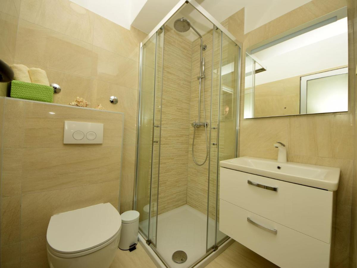 Apartment Mornar-2 By Interhome Trogir Kültér fotó