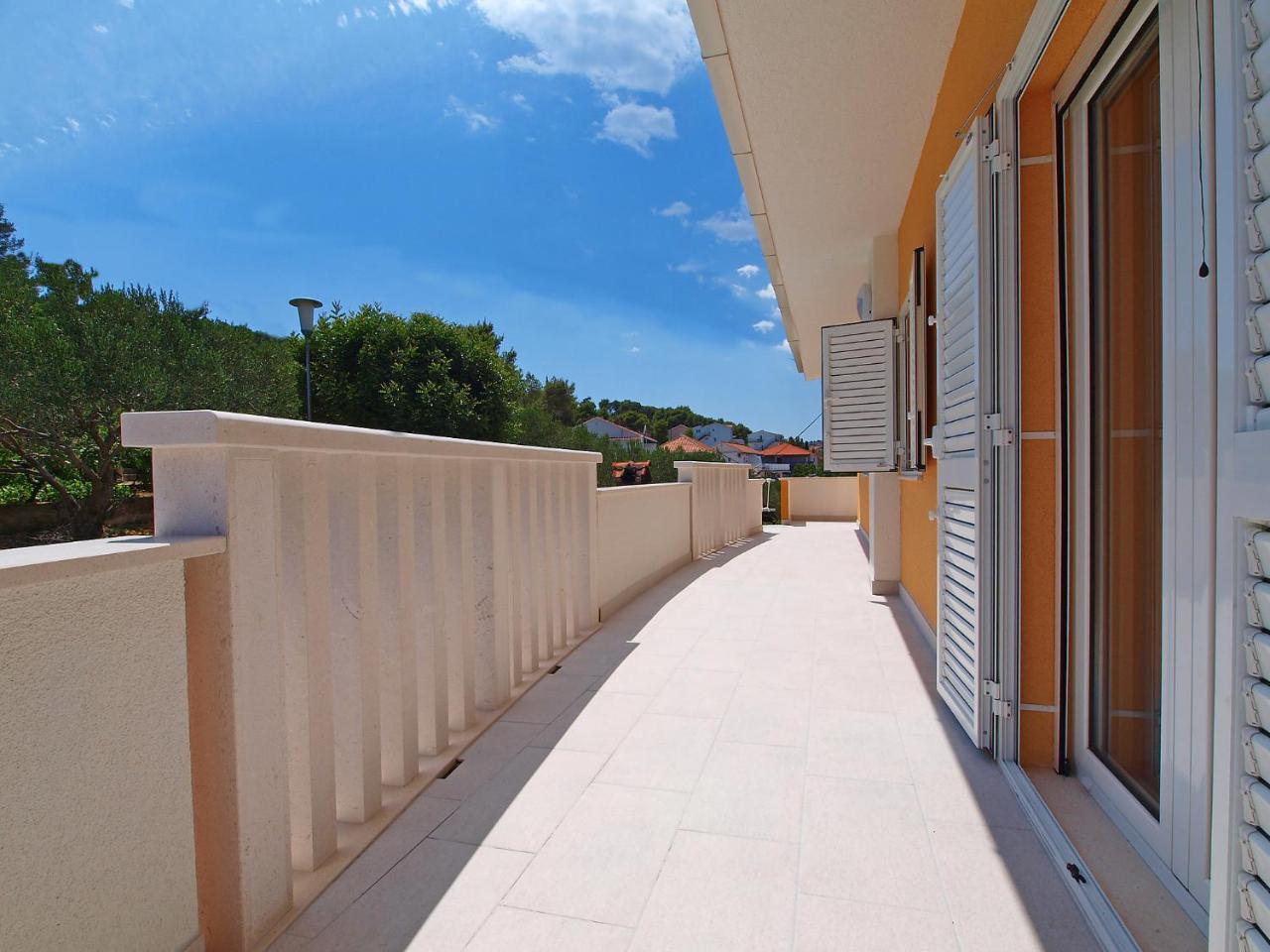 Apartment Mornar-2 By Interhome Trogir Kültér fotó